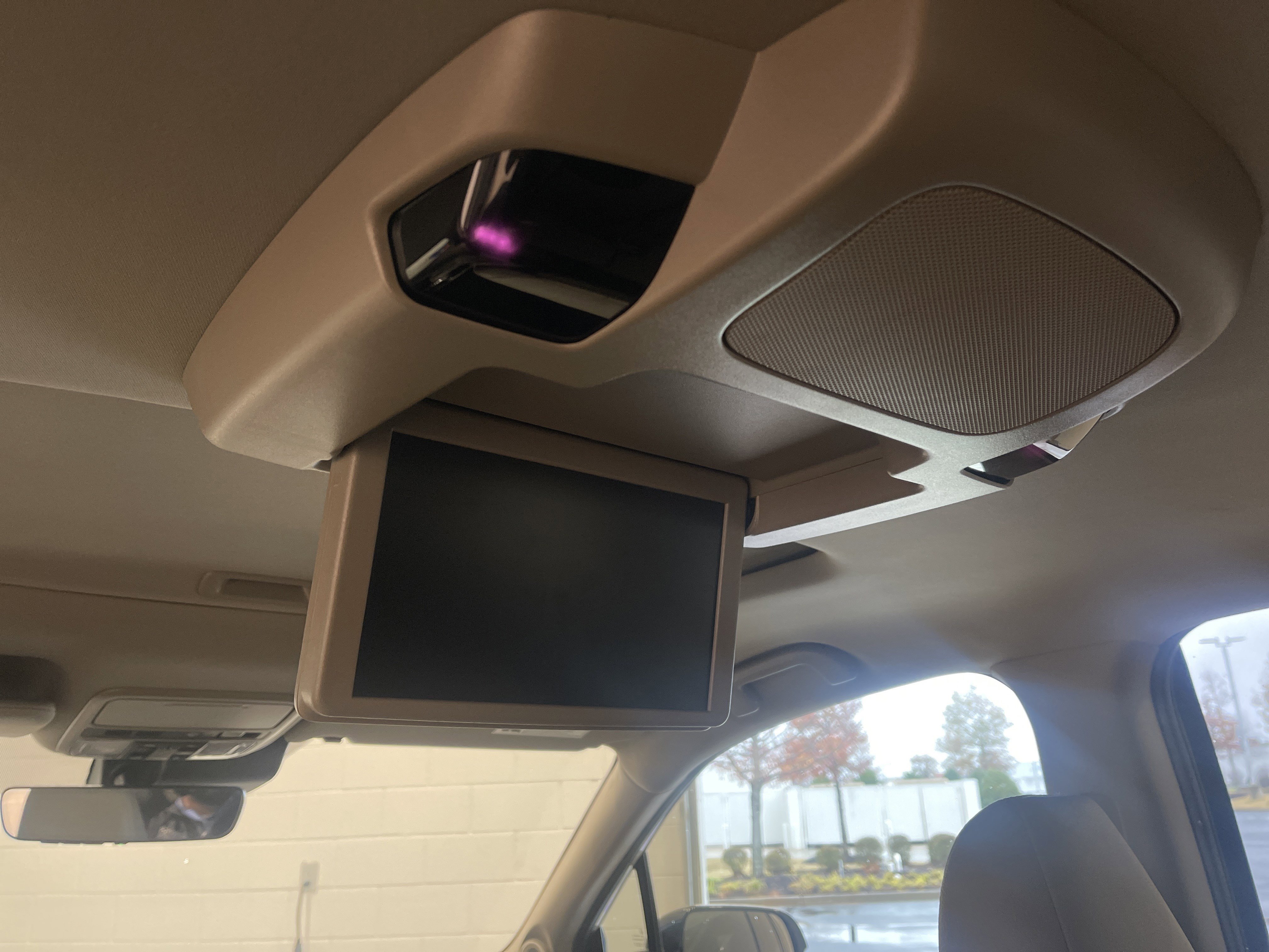 Certified 2019 Honda Pilot Touring image 28