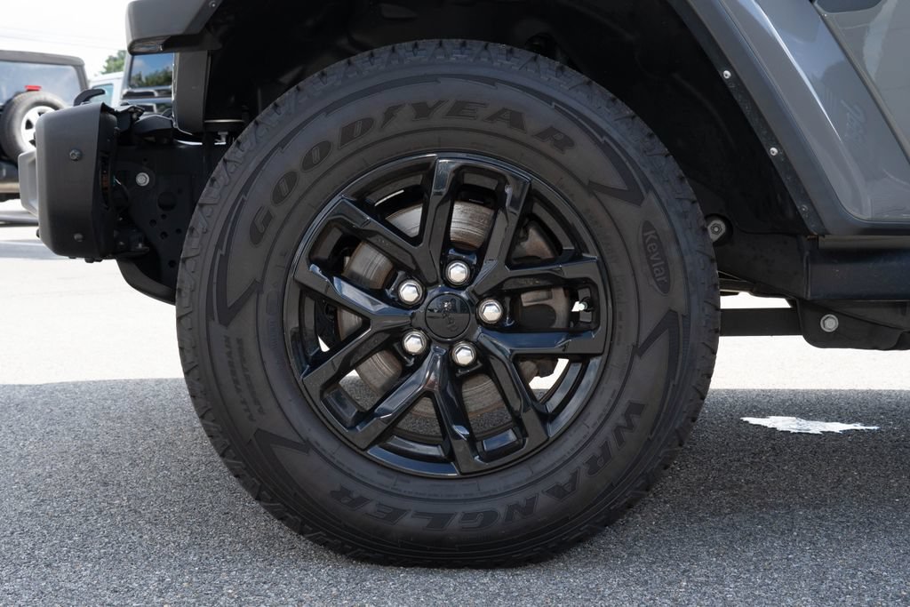 Used 2023 Jeep Wrangler Unlimited Sport AWD/4WD image 31