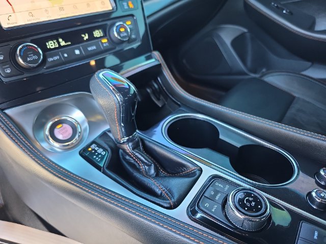 Used 2022 Nissan Maxima SR FWD image 20