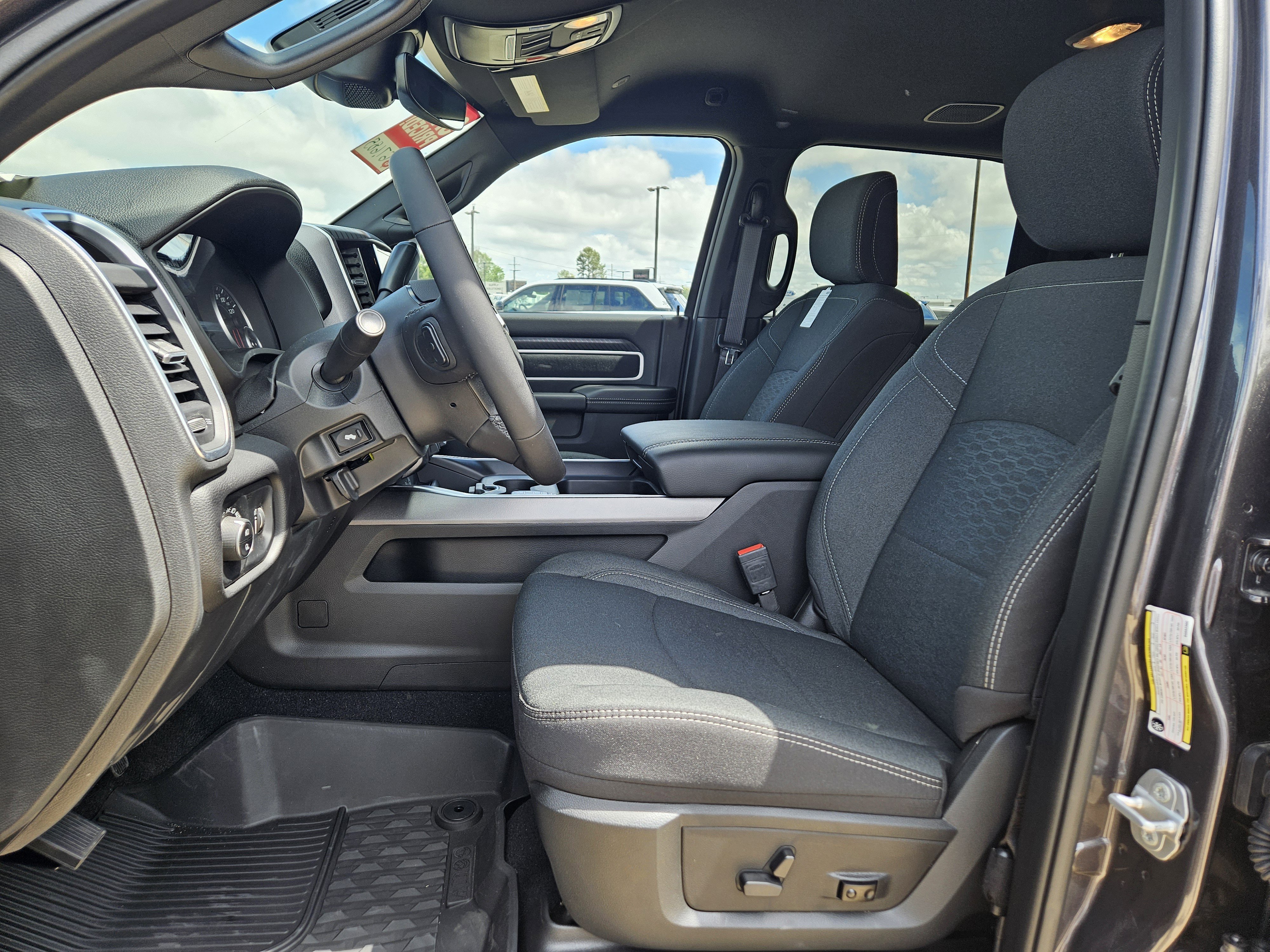 New 2025 RAM 2500 Big Horn w/ Safety Group AWD/4WD image 13