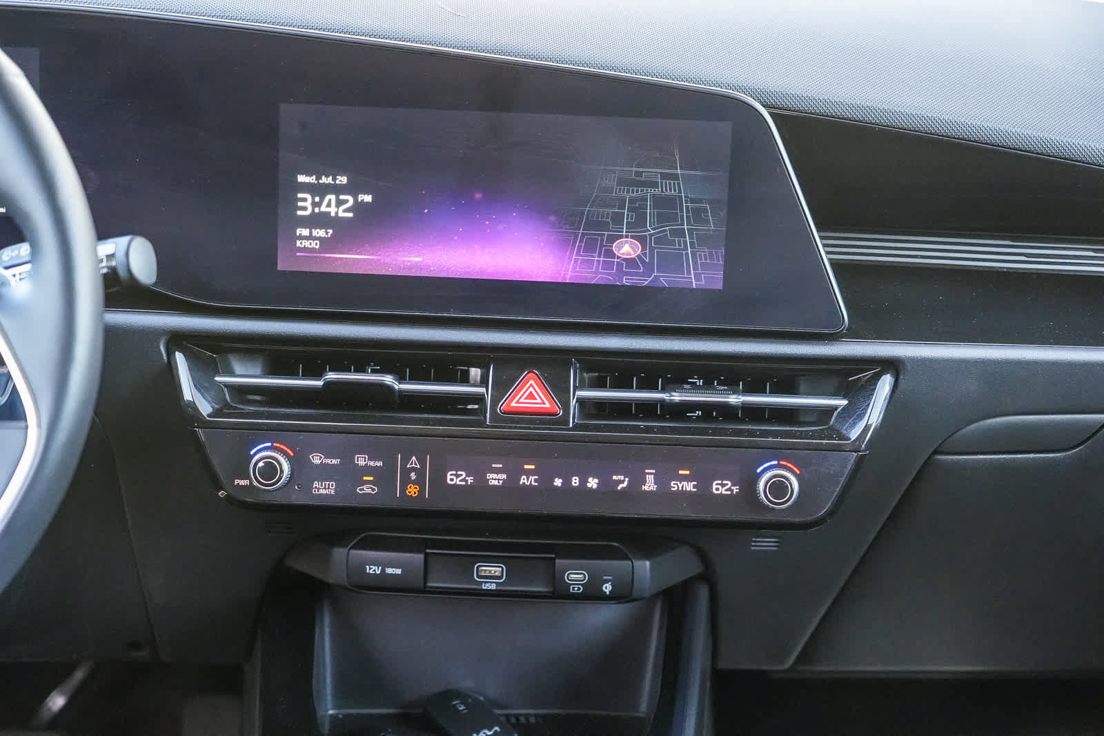 Used 2023 Kia Niro Wind w/ Wind Preserve Package FWD image 13