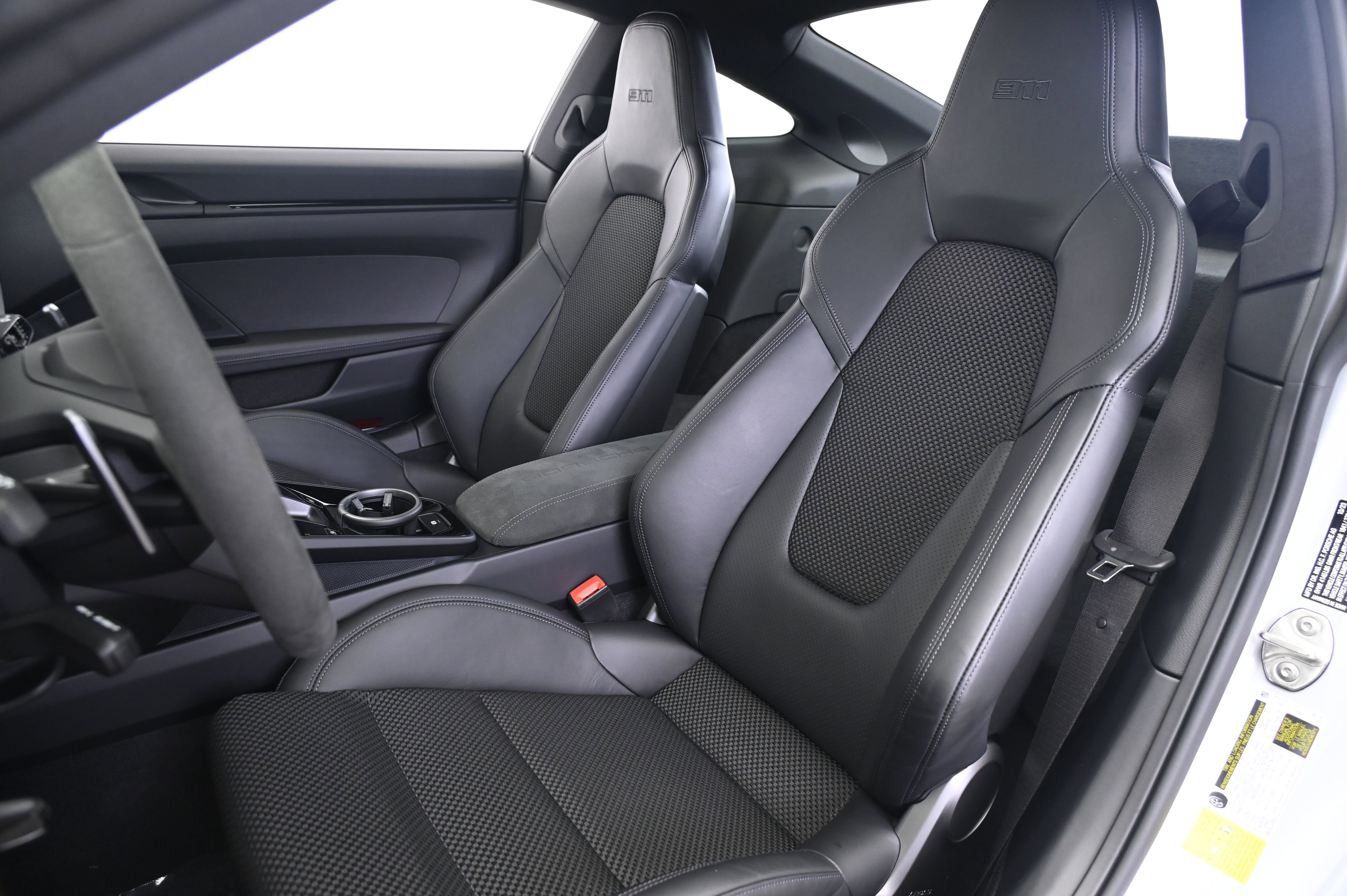 Certified 2024 Porsche 911 Carrera T image 5