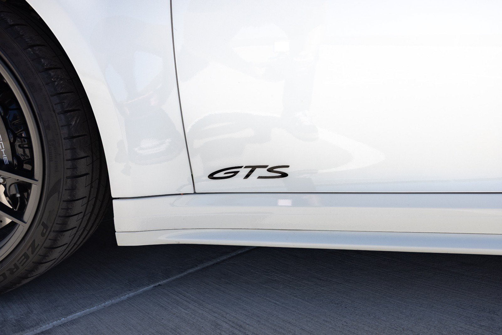 Used 2024 Porsche 911 Targa 4 GTS AWD/4WD image 14