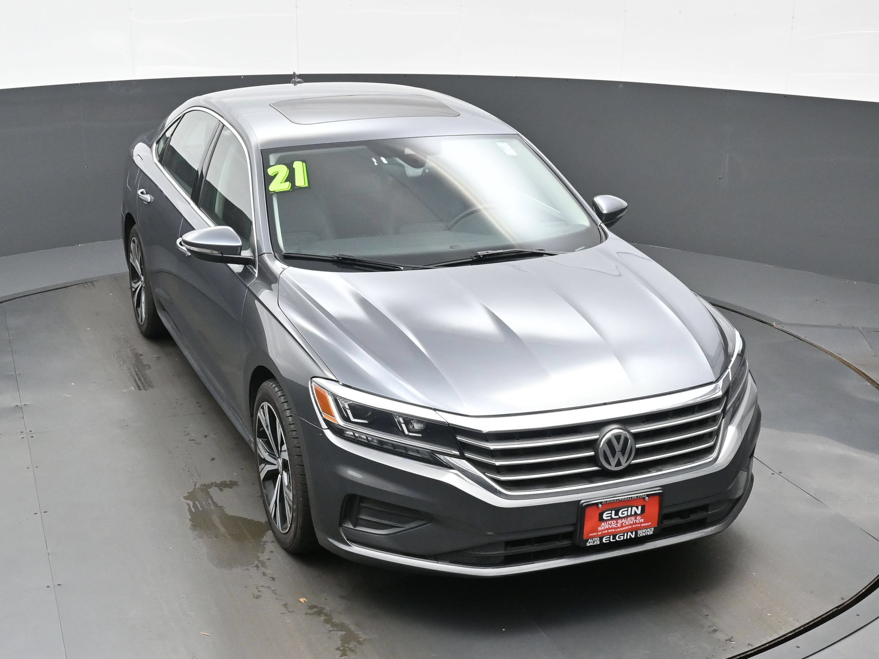 Used 2021 Volkswagen Passat 2.0T SE FWD image 37