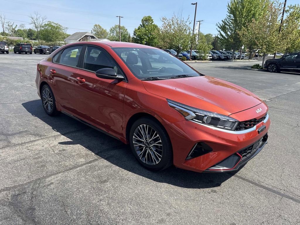 Used 2023 Kia Forte GT-Line w/ GT-Line Technology Package FWD image 10