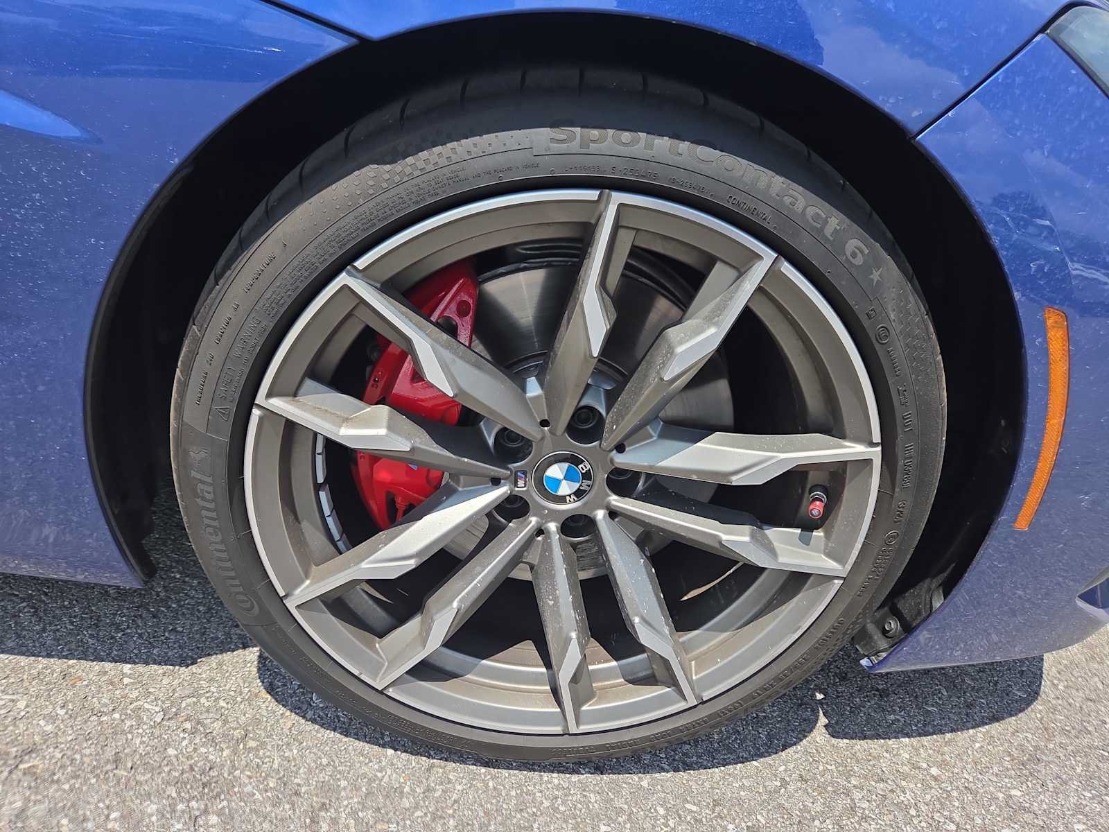 Used 2025 BMW Z4 M40i w/ Edition RWD image 2