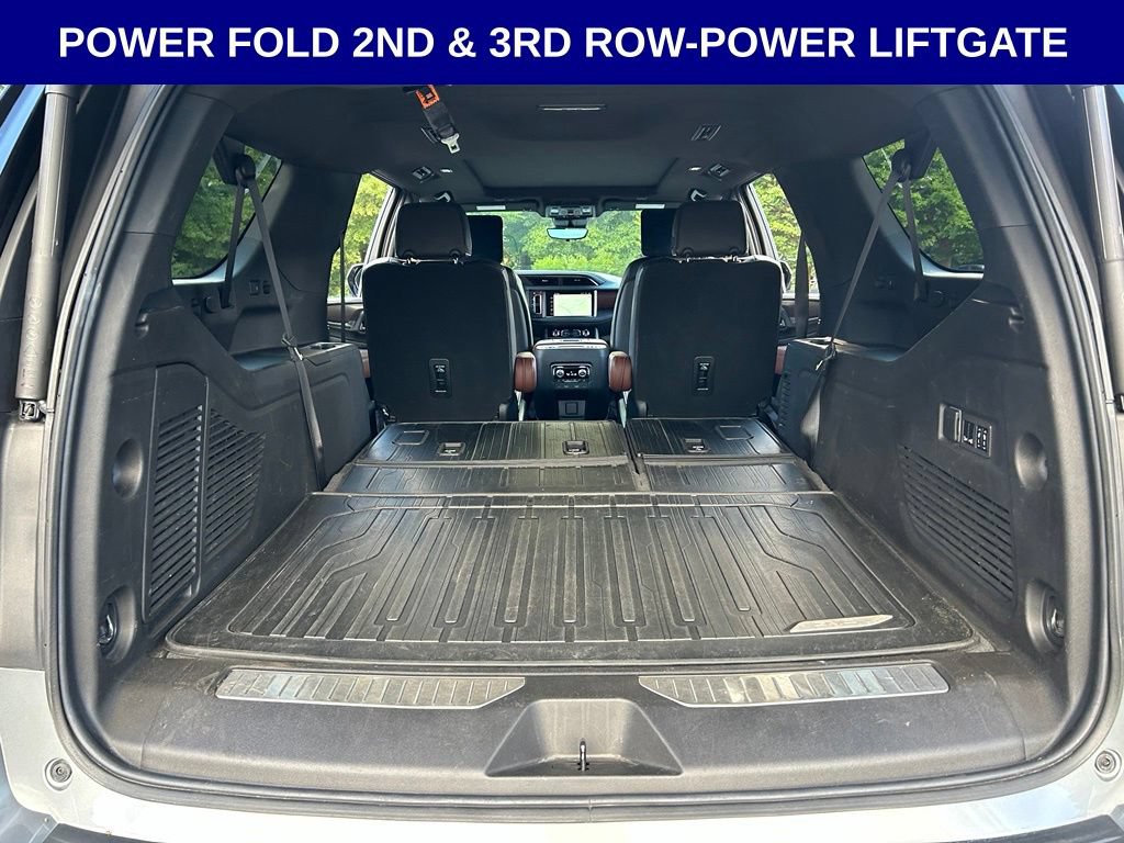 Used 2023 GMC Yukon XL Denali Ultimate AWD/4WD image 22