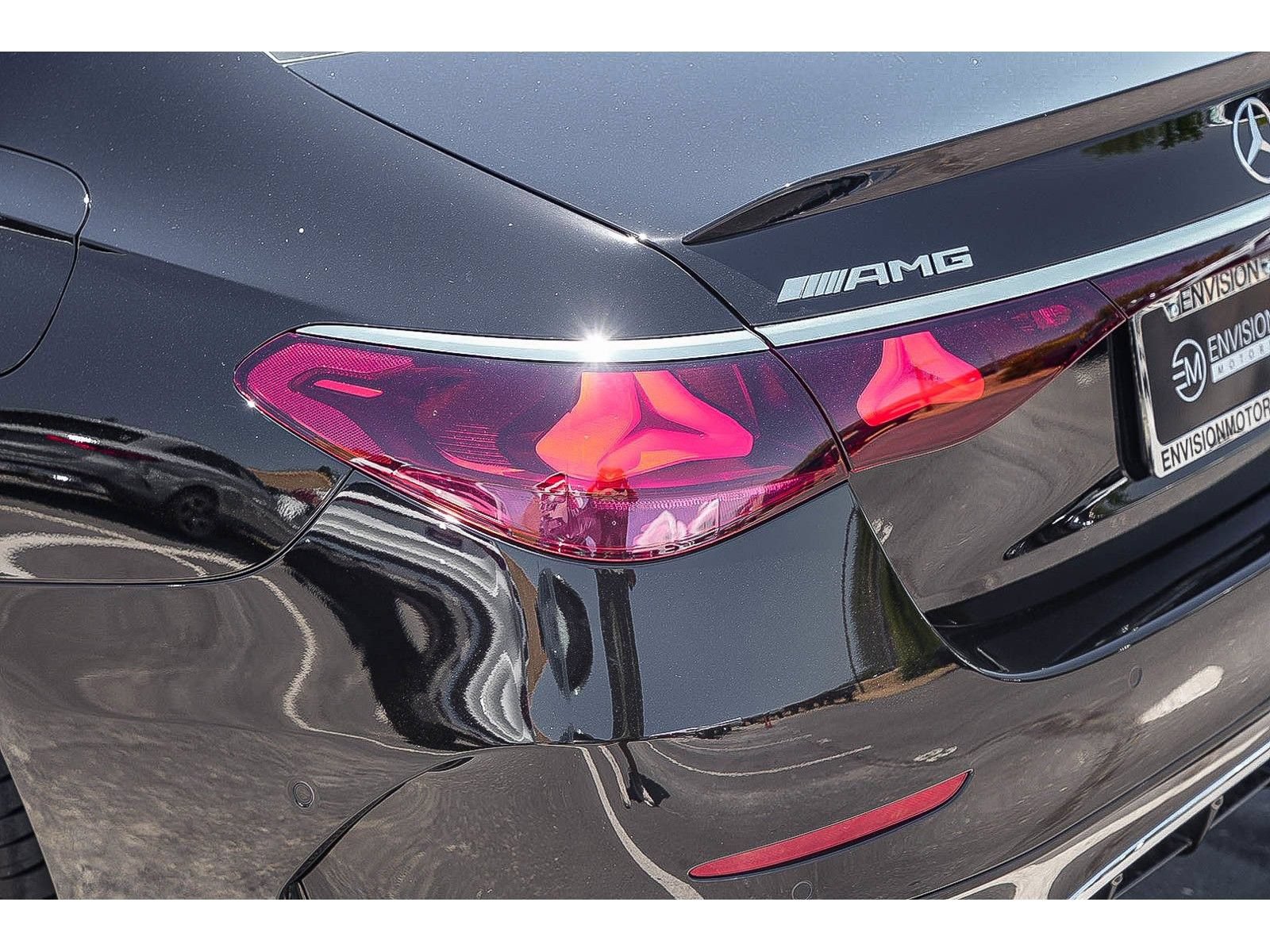 New 2026 Mercedes-Benz E 53 AMG e 4MATIC Sedan image 11
