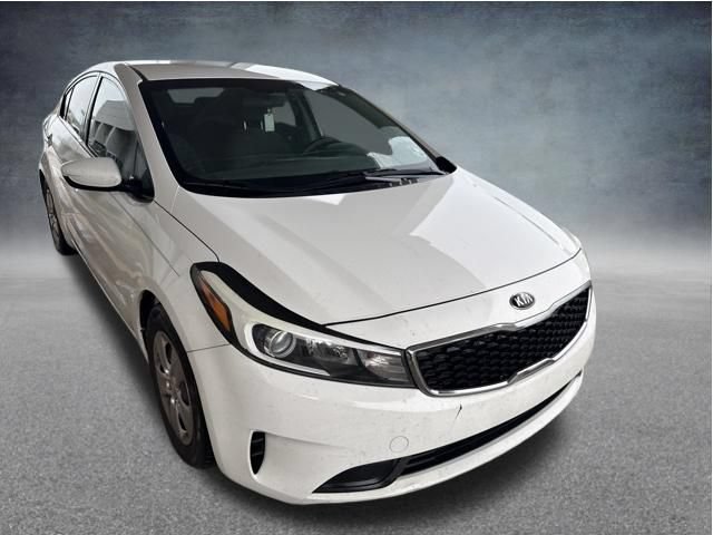 Used 2017 Kia Forte LX FWD image 4