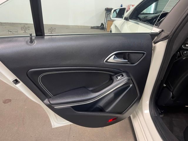 Used 2018 Mercedes-Benz CLA 250 image 19