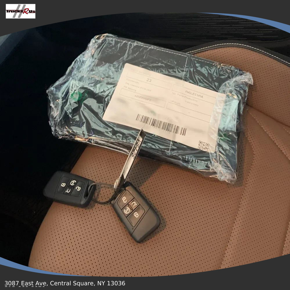 Used 2025 Volkswagen Jetta SEL image 22