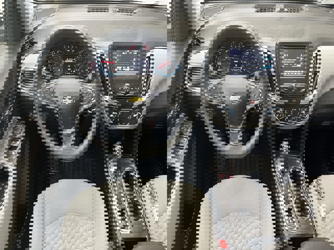 Used 2018 Chevrolet Equinox LS image 11