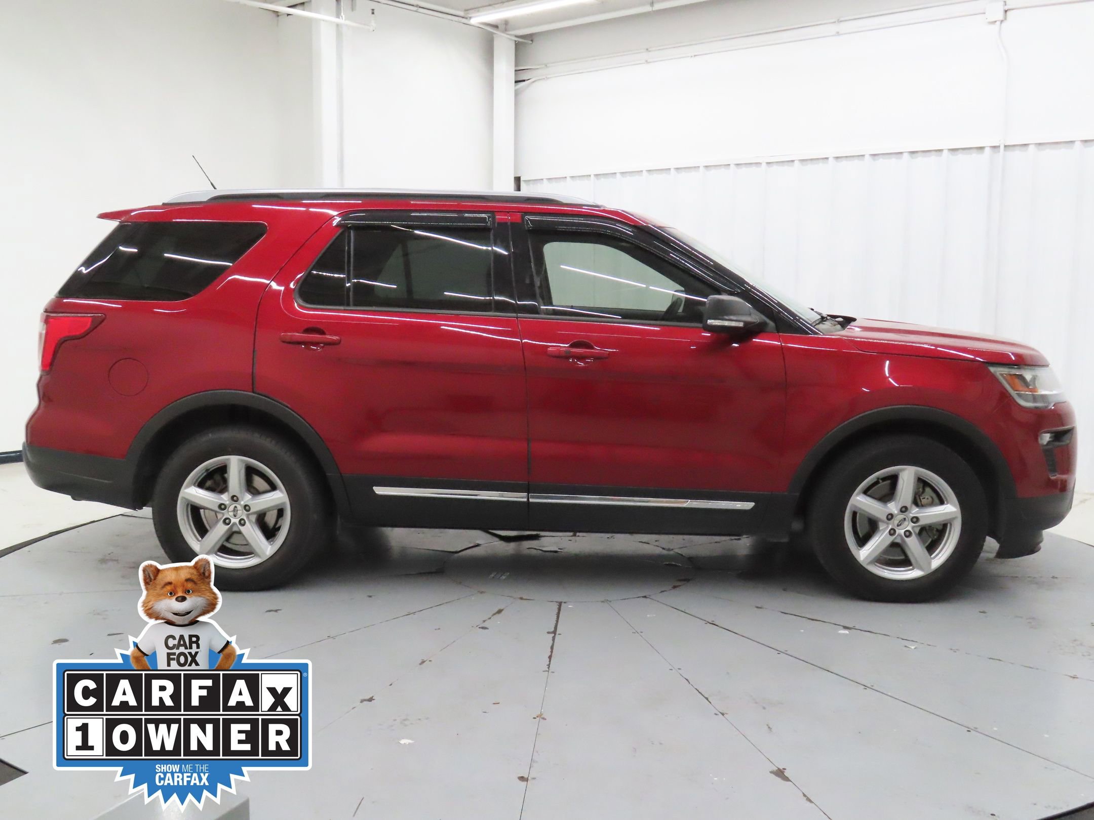 Used 2019 Ford Explorer XLT w/ Equipment Group 202A video 2