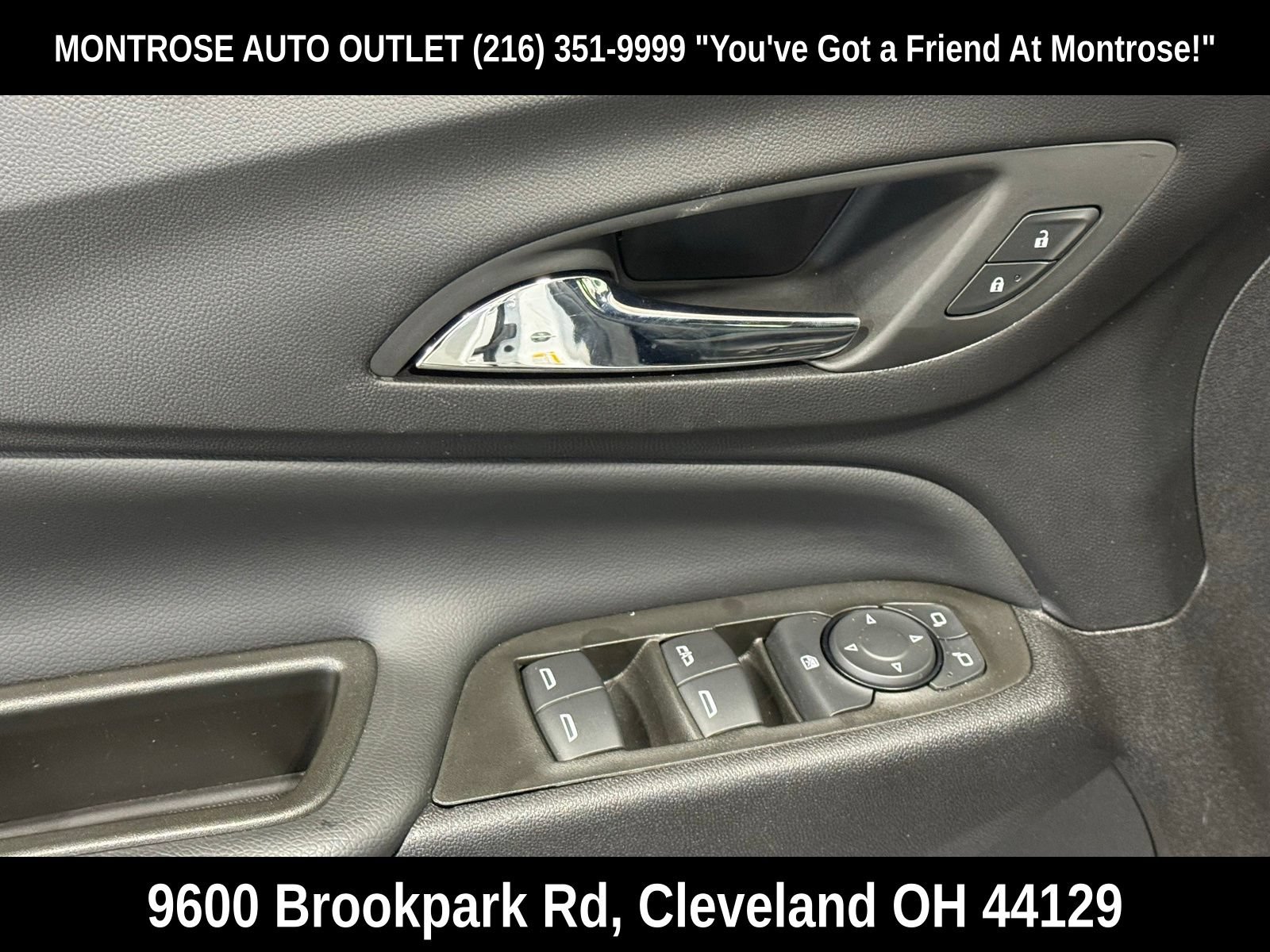Used 2024 Chevrolet Equinox LT FWD image 12