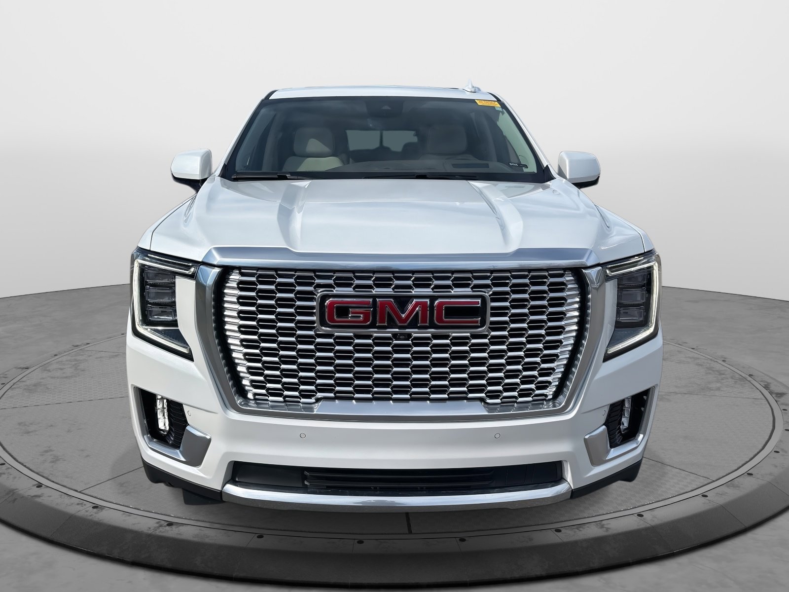 Certified 2024 GMC Yukon XL Denali w/ Denali Reserve Package image 2