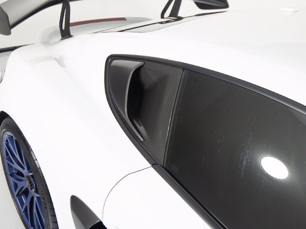 Certified 2025 Porsche 718 Cayman GT4 RS RWD image 46