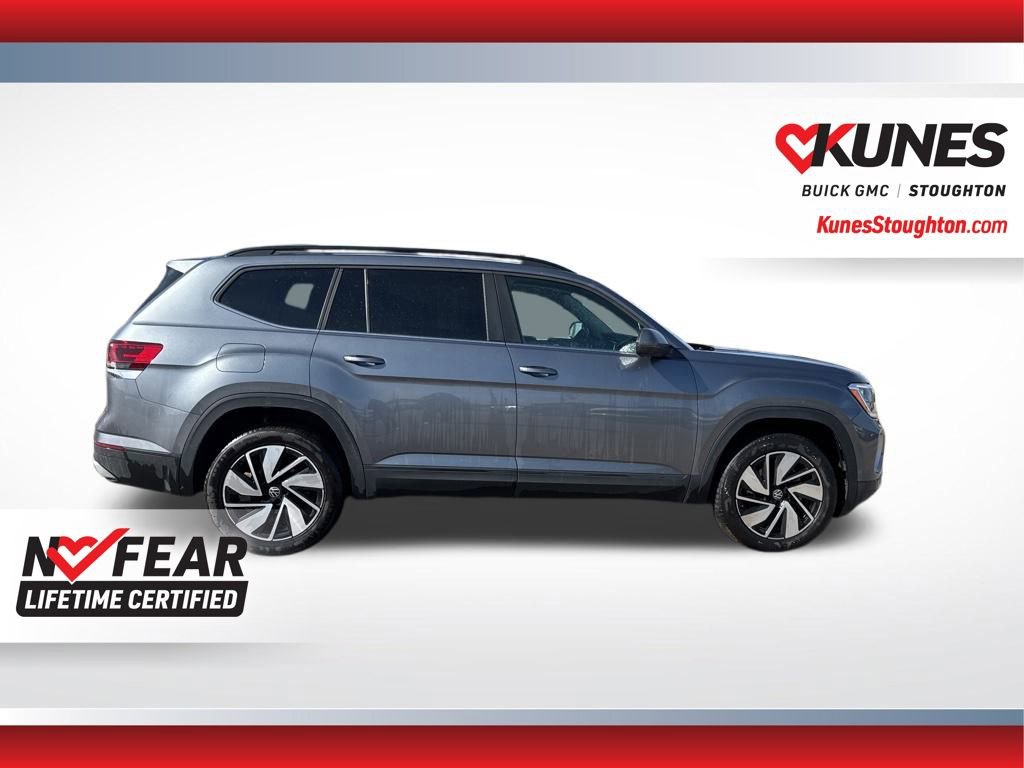 Used 2024 Volkswagen Atlas SE image 13