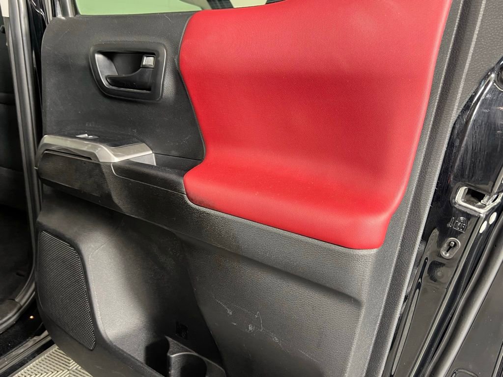 Used 2023 Toyota Tacoma SR image 27