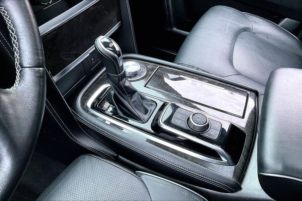 Used 2024 INFINITI QX80 Luxe image 15