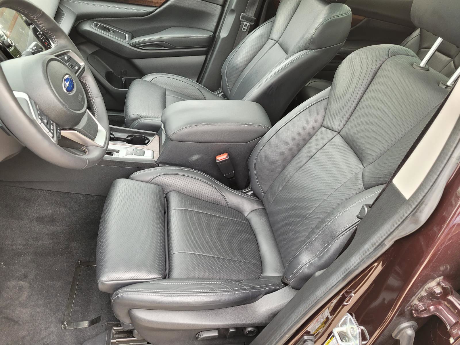 Used 2023 Subaru Ascent Touring image 3