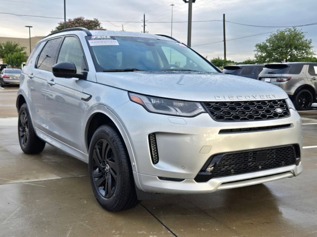 Used 2025 Land Rover Discovery Sport S image 3