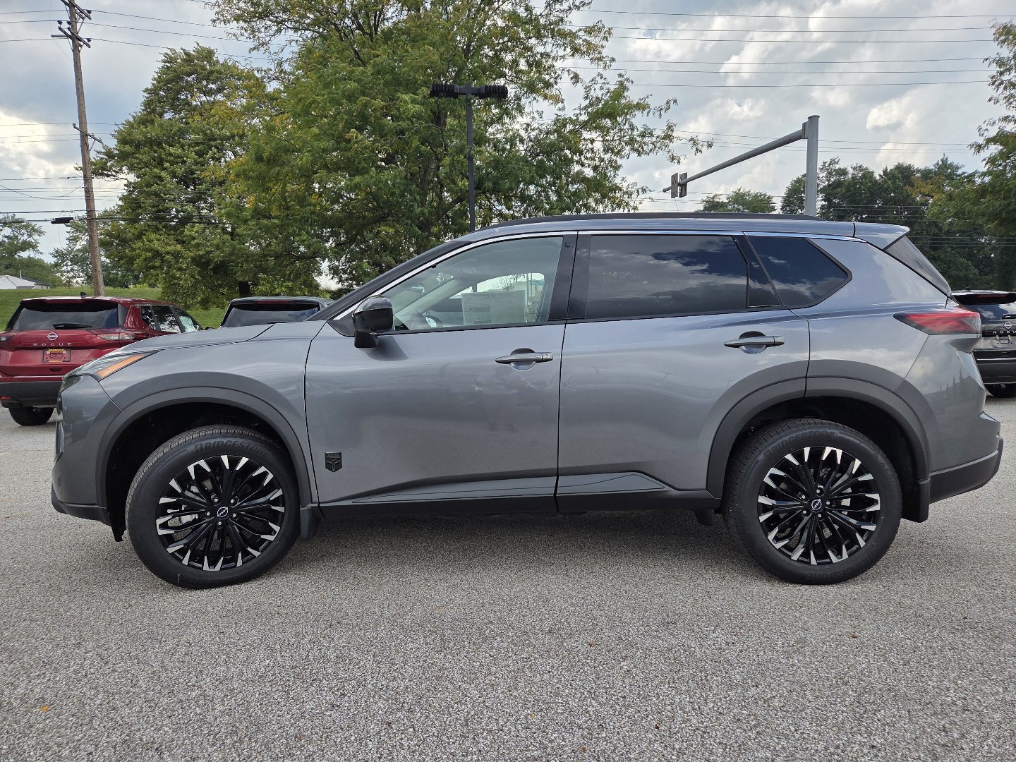 New 2026 Nissan Rogue Dark Armor AWD/4WD image 16