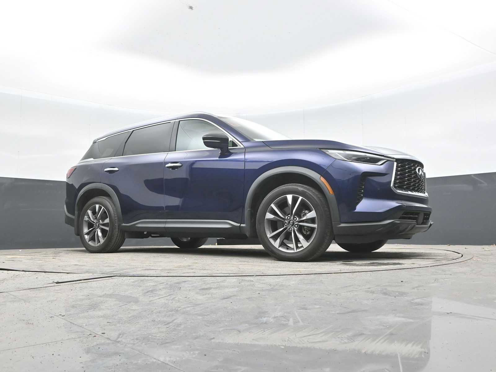 Used 2023 INFINITI QX60 Luxe w/ Cargo Package AWD/4WD image 28