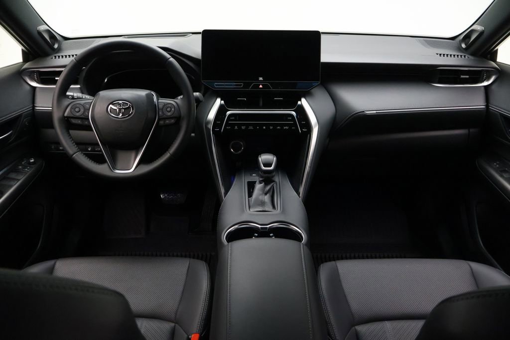 Certified 2024 Toyota Venza Limited image 24