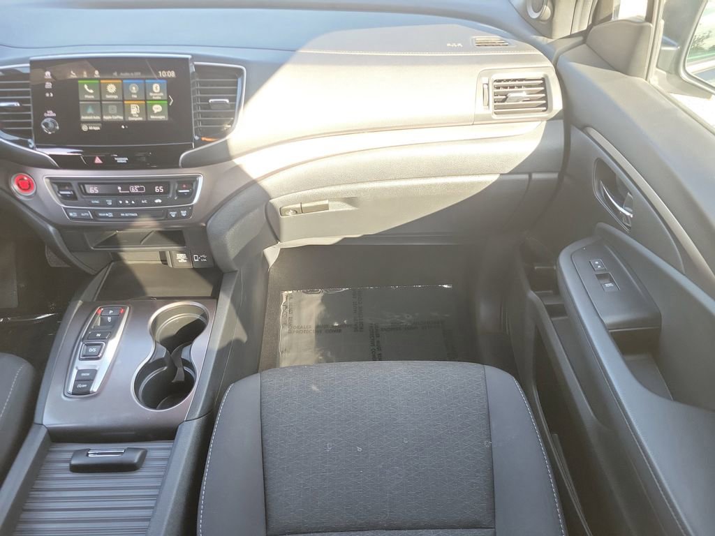 Used 2021 Honda Passport Sport image 12