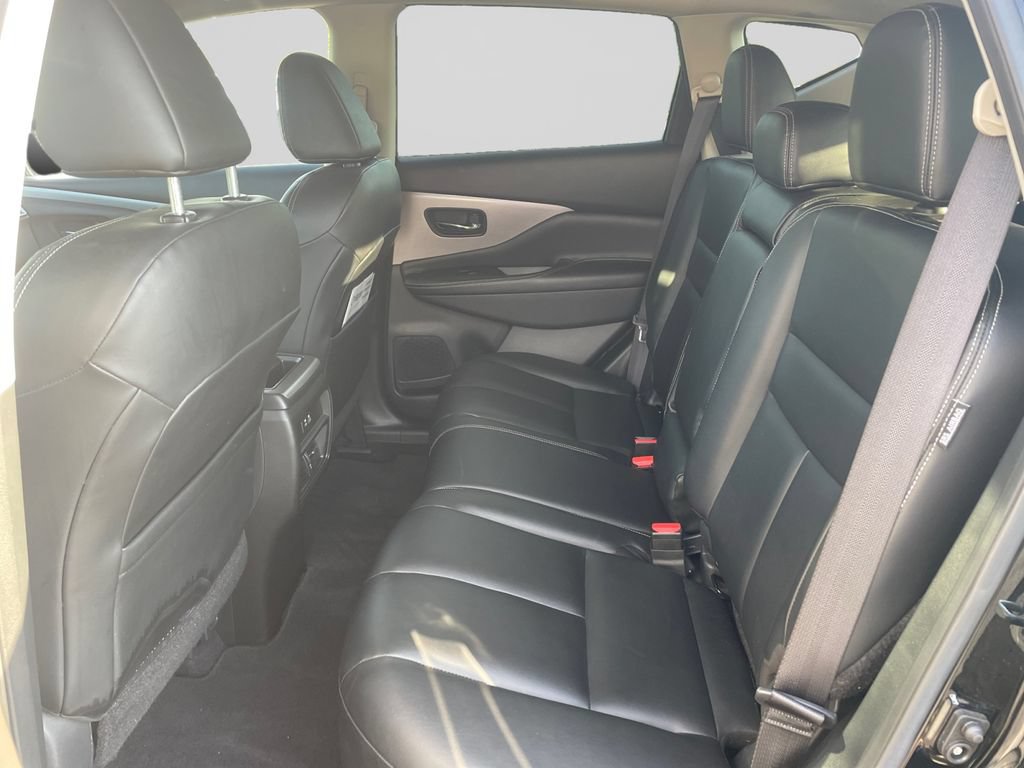 Used 2022 Nissan Murano SV AWD/4WD image 19