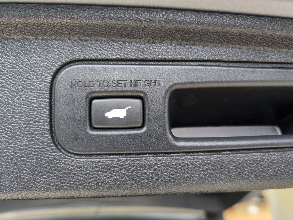 Used 2025 Honda Odyssey Elite image 37