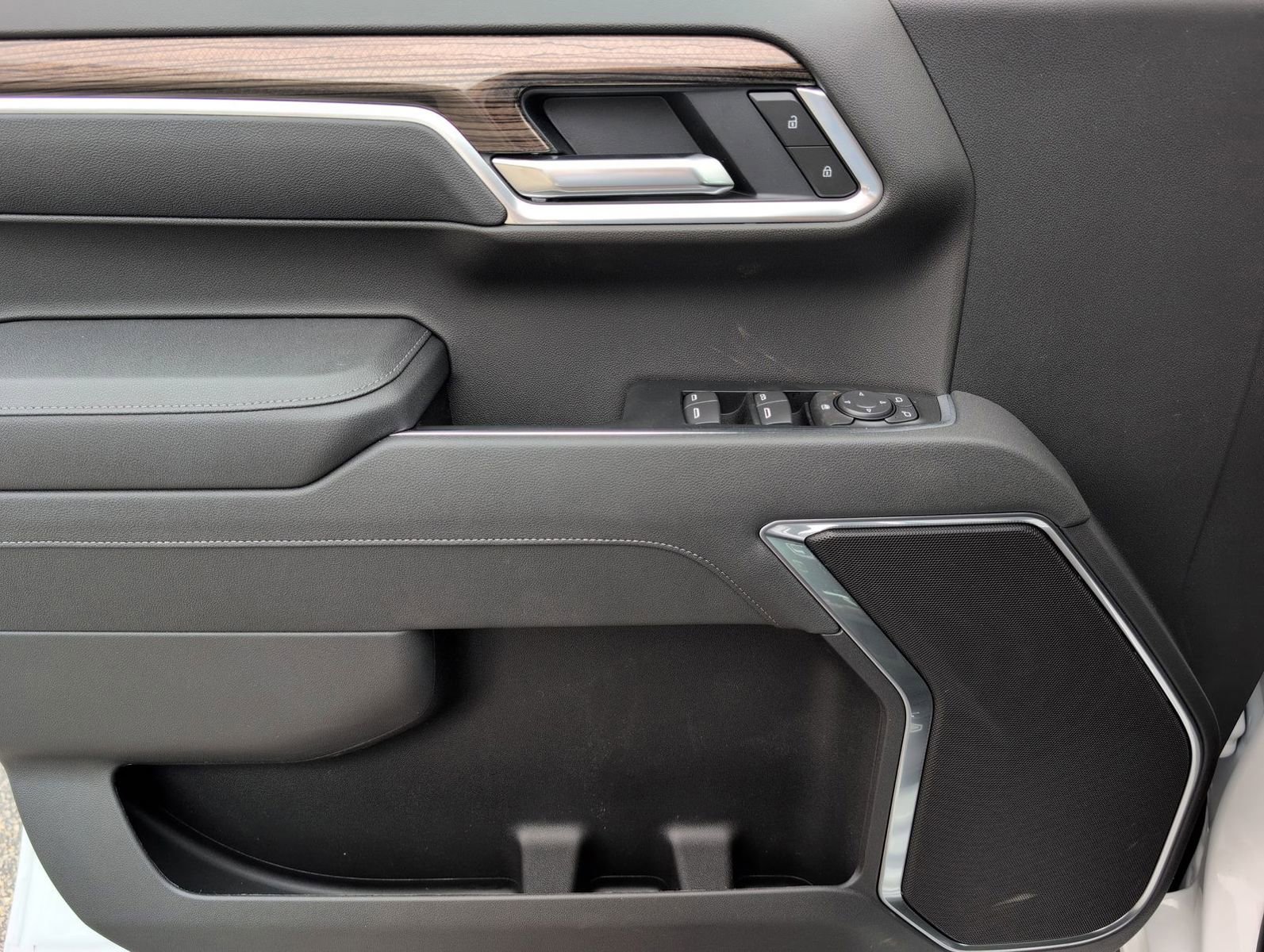 New 2026 Chevrolet Silverado 1500 LT image 15