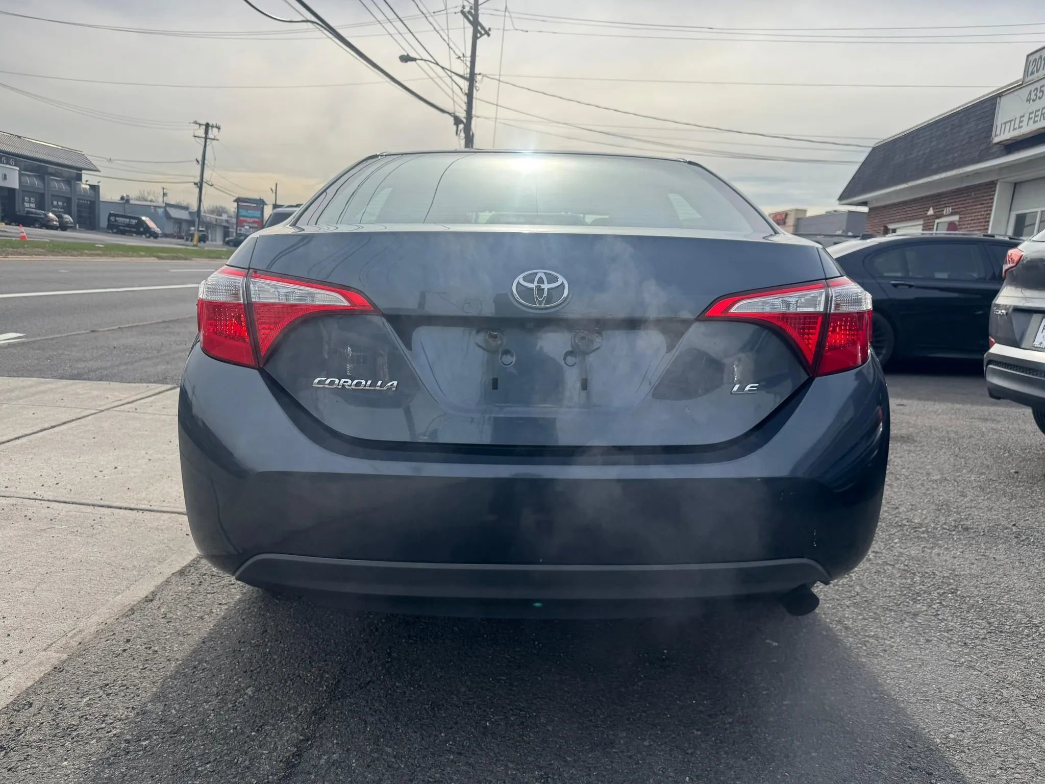 Used 2016 Toyota Corolla LE FWD image 6