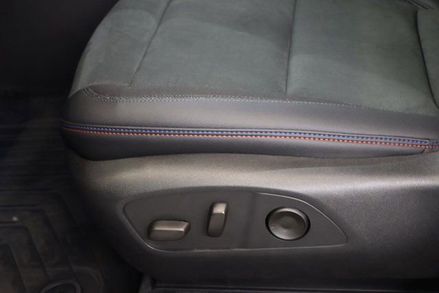 New 2026 Chevrolet Blazer EV RS w/ LPO, Blackout Package image 10