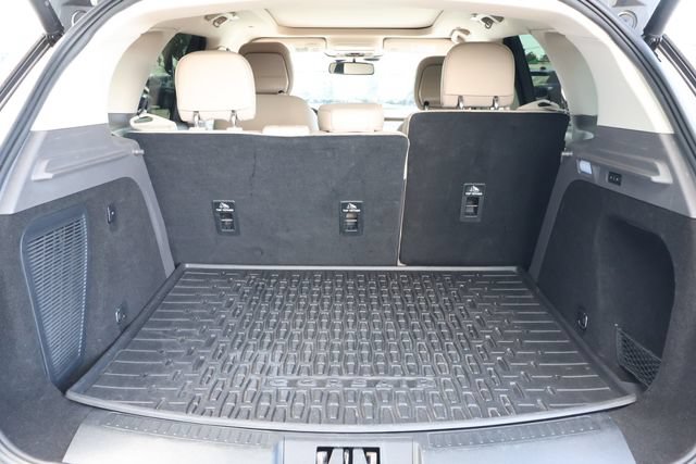 Used 2020 Lincoln Corsair FWD w/ Premium Package image 20