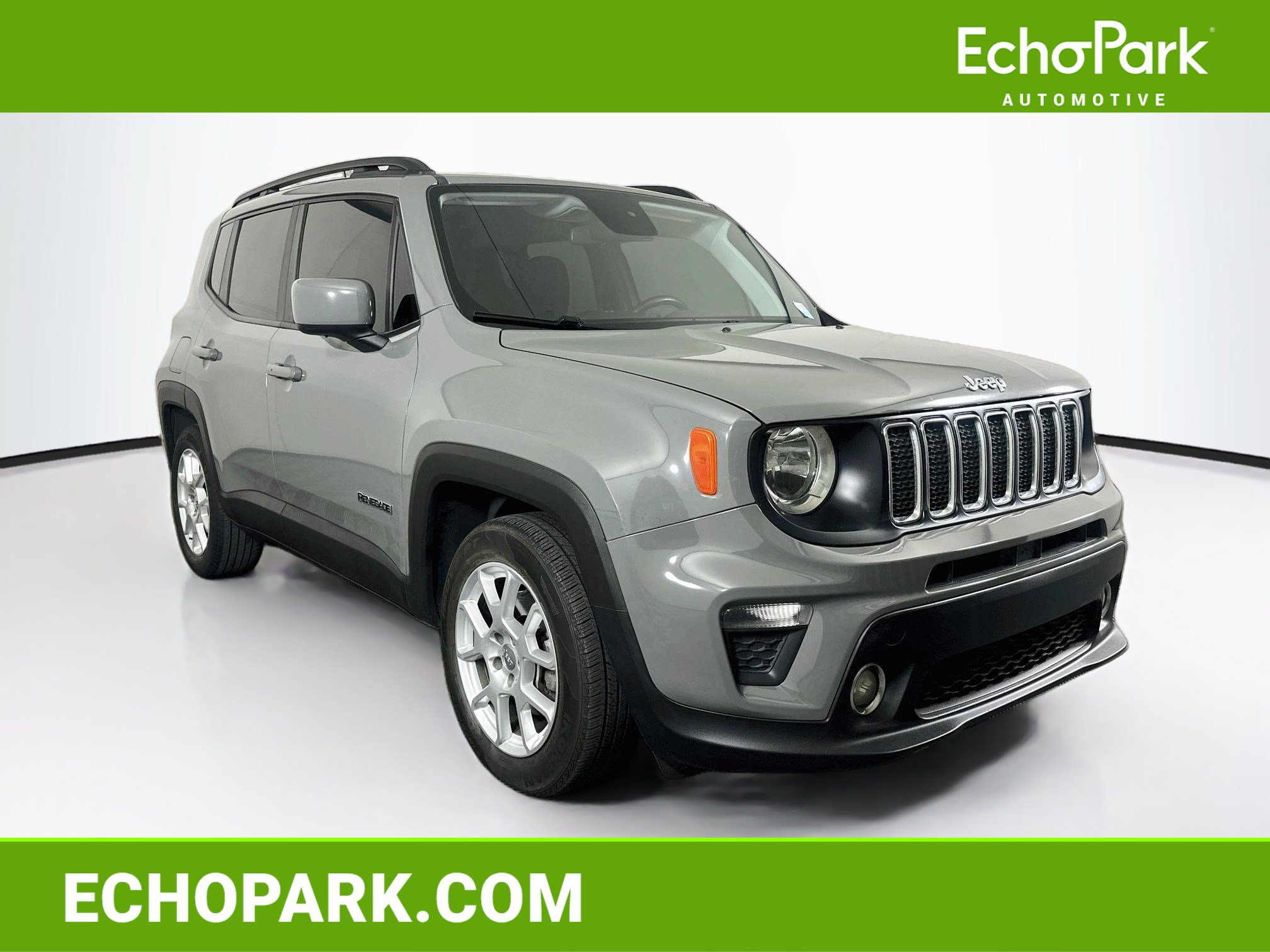 Used 2019 Jeep Renegade Latitude w/ Cold Weather Group FWD image 1