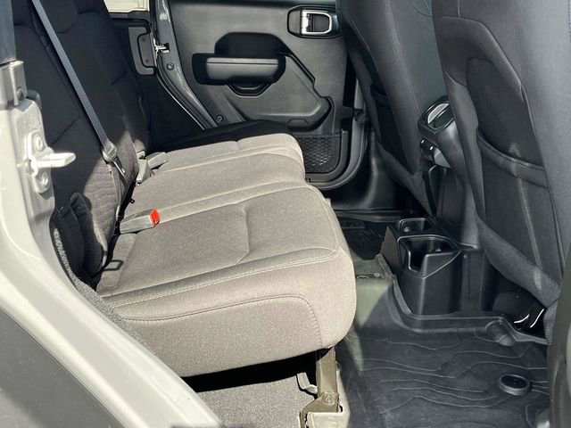 Used 2022 Jeep Wrangler Unlimited Sport AWD/4WD image 21