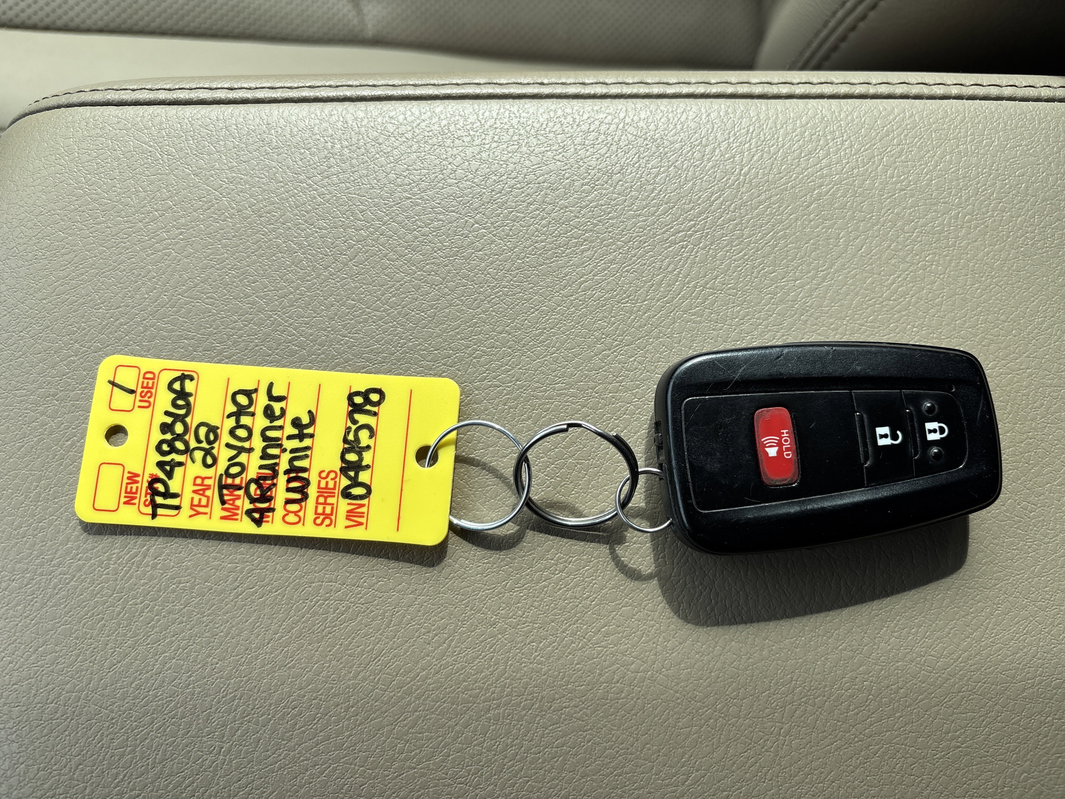 Used 2022 Toyota 4Runner Limited image 31