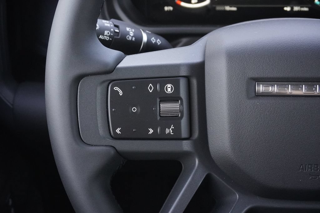New 2026 Land Rover Defender 110 S AWD/4WD image 12