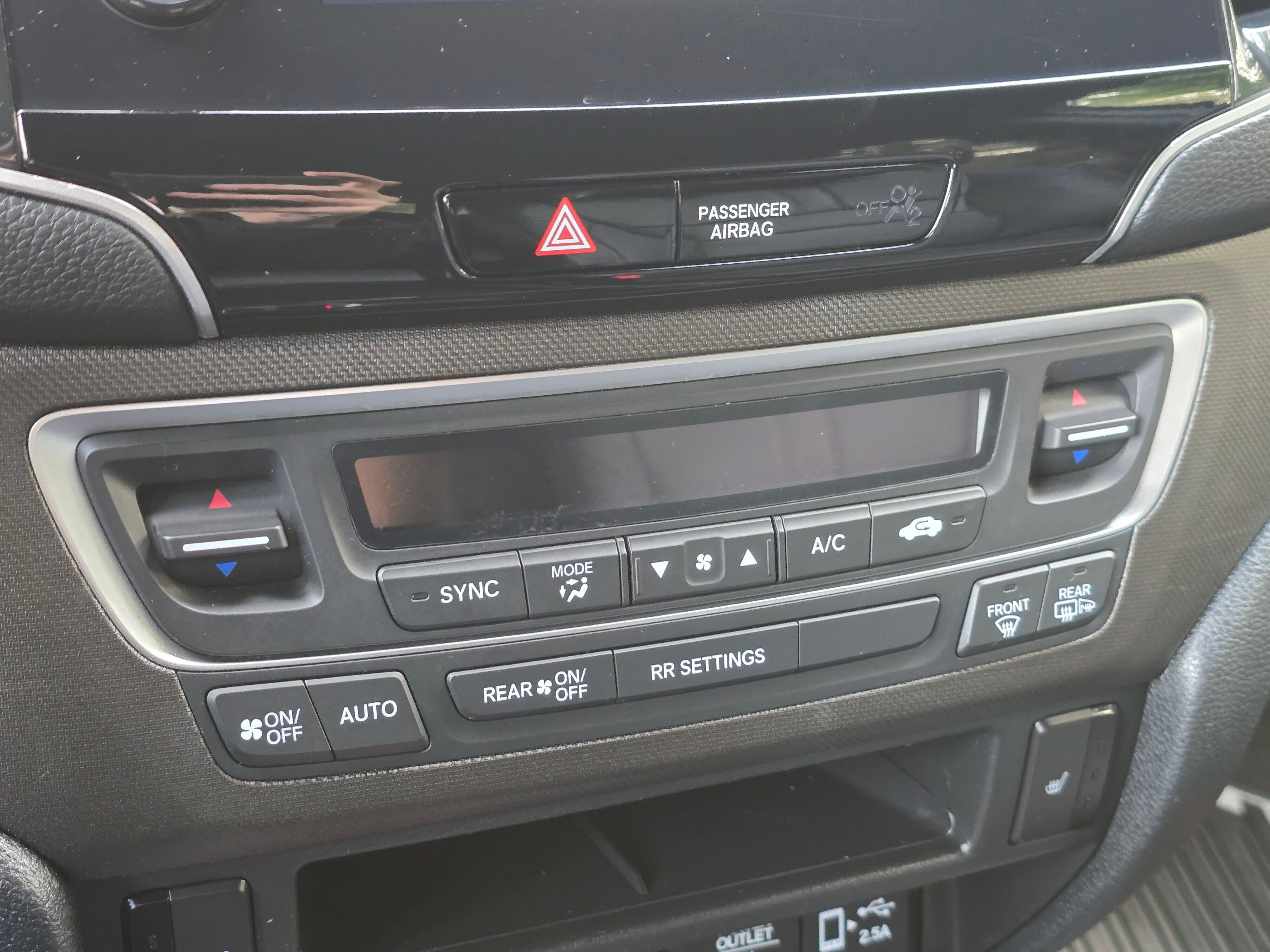 Used 2022 Honda Passport TrailSport image 37