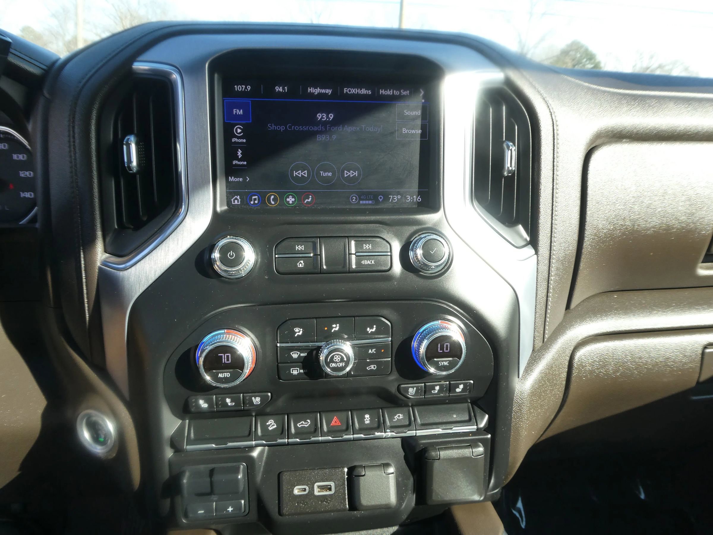 Used 2022 GMC Sierra 1500 SLT w/ SLT Convenience Package image 20
