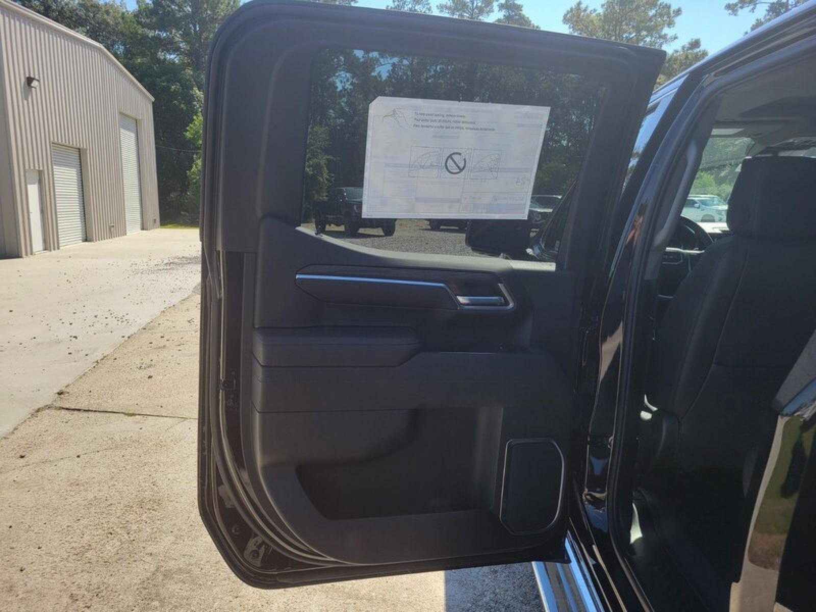 New 2026 GMC Sierra 1500 SLT w/ SLT Premium Plus Package image 28