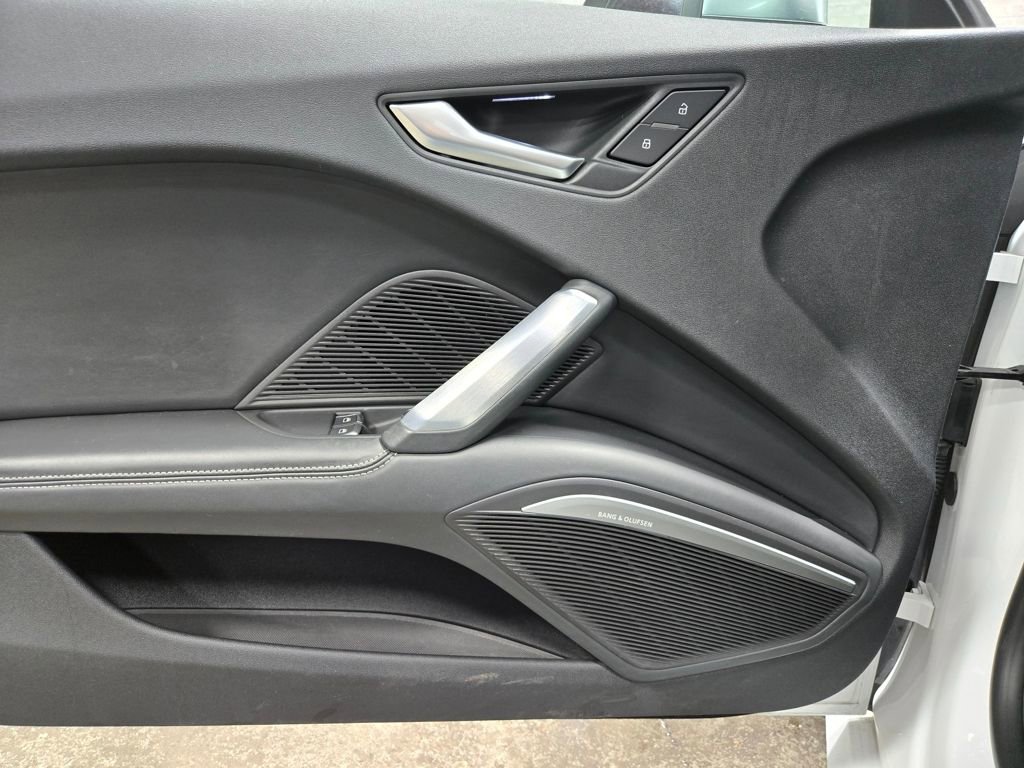 Used 2016 Audi TTS 2.0T image 8