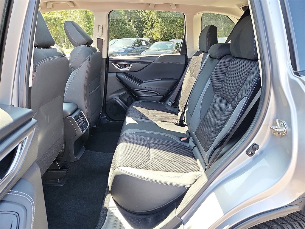 Used 2019 Subaru Forester Premium image 10