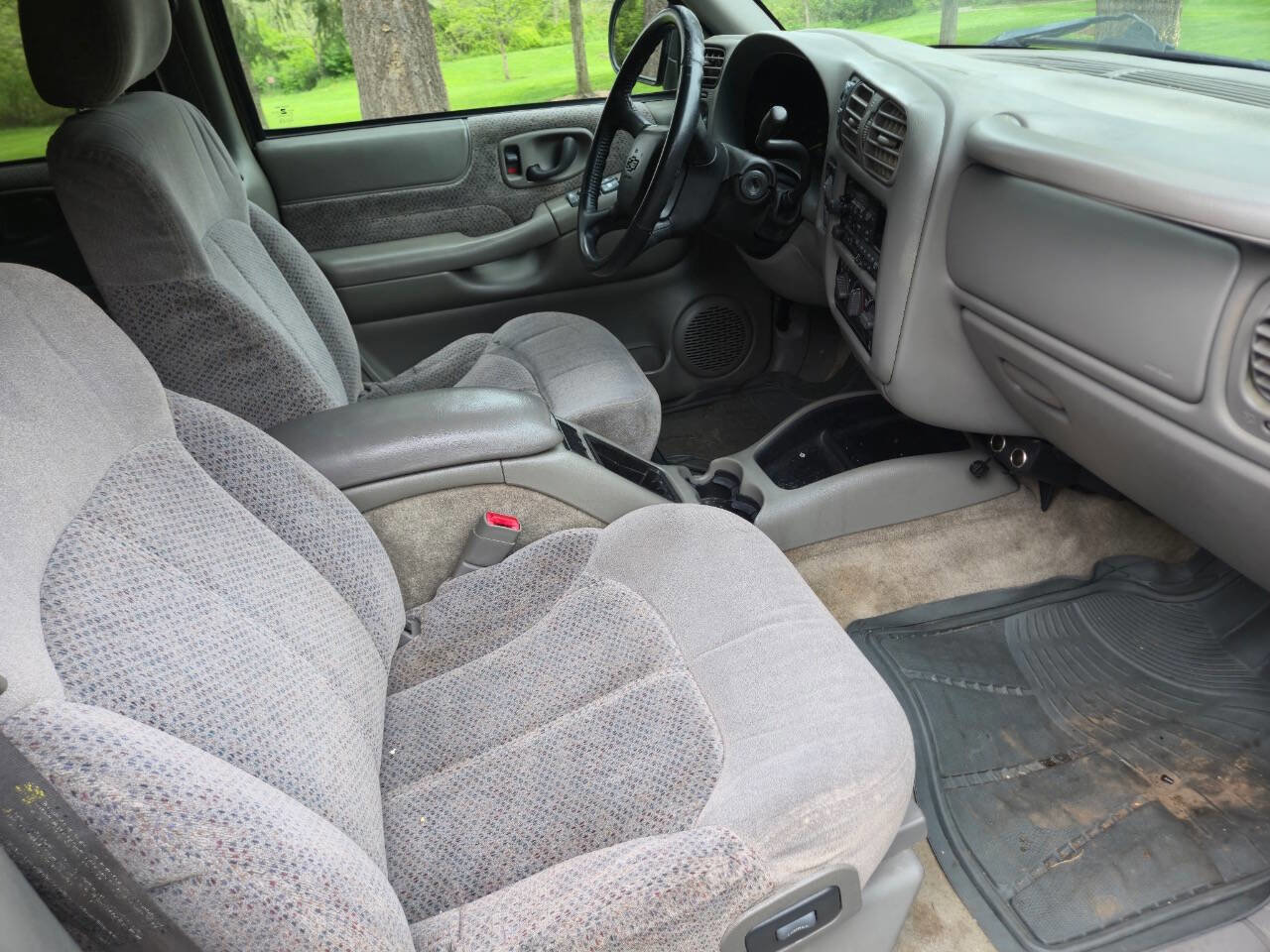 Used 2001 Chevrolet Blazer LT AWD/4WD image 8