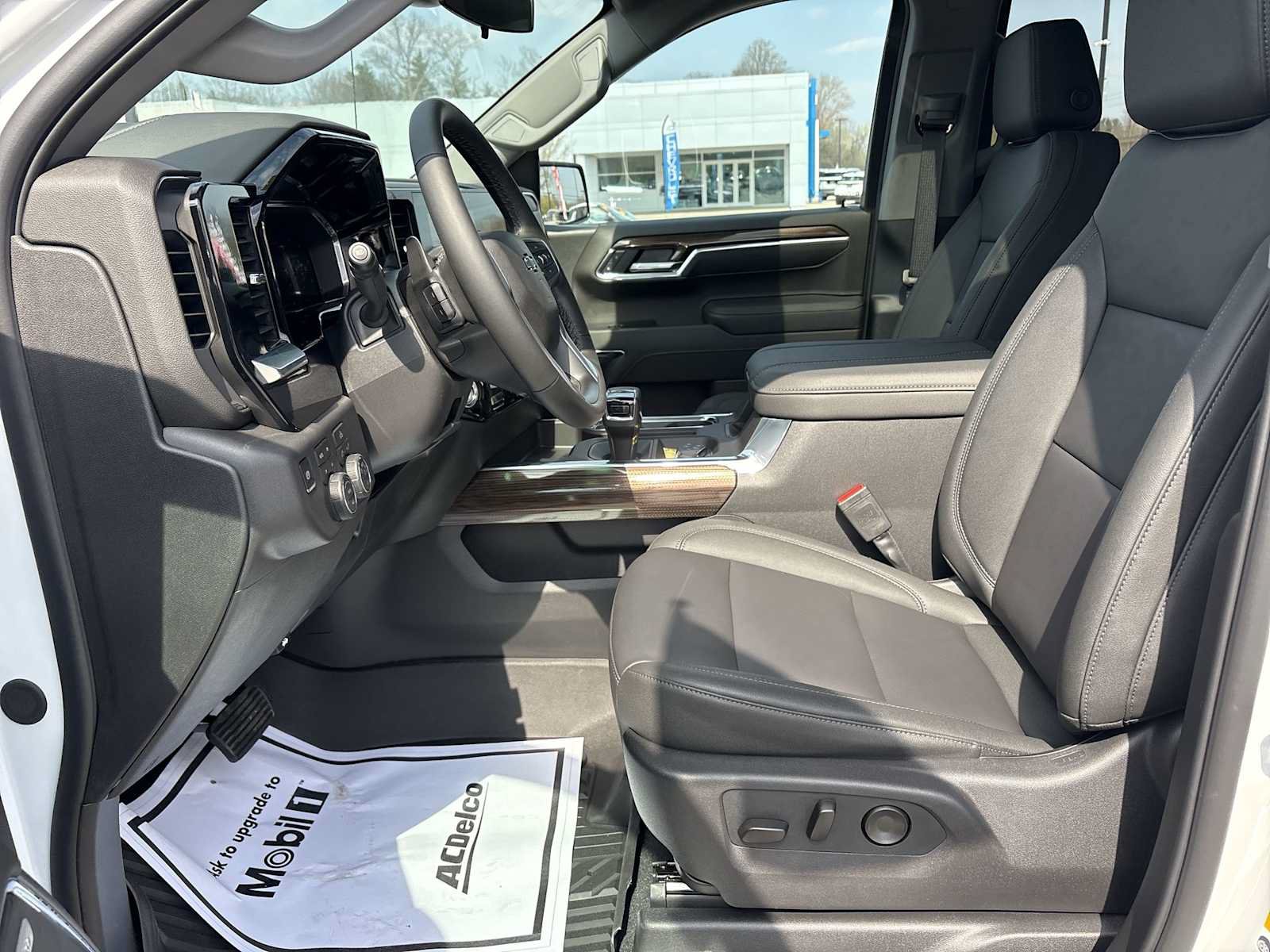 New 2026 Chevrolet Silverado 1500 LT Trail Boss w/ Convenience Package II AWD/4WD image 20