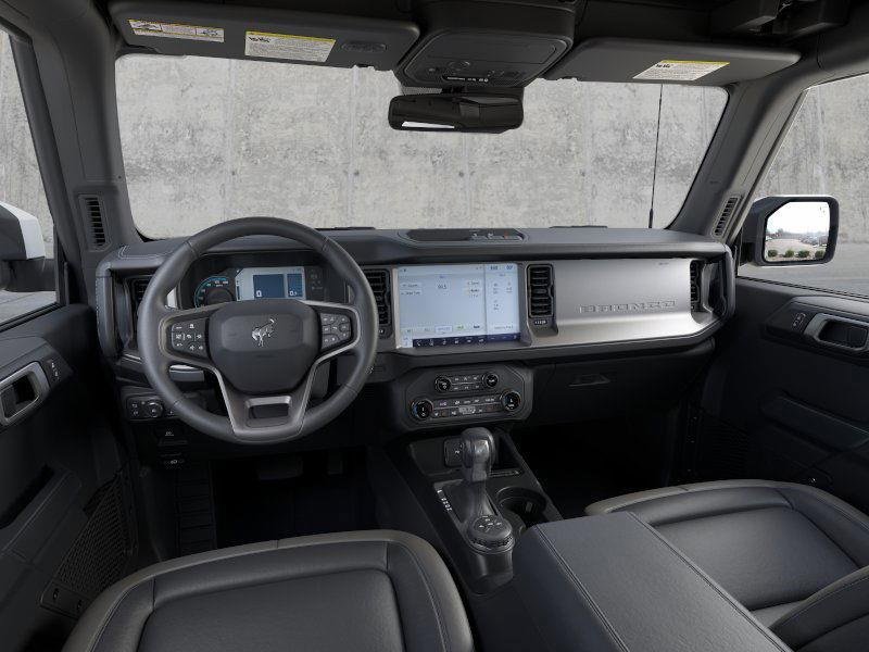 New 2025 Ford Bronco Outer Banks image 9