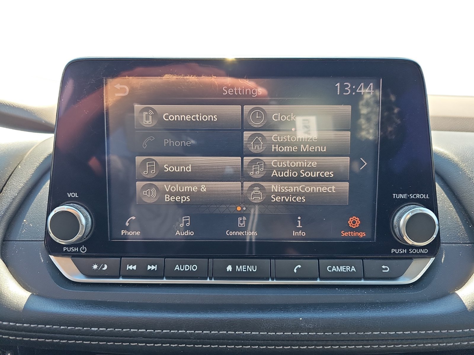 Used 2021 Nissan Rogue SV AWD/4WD image 22