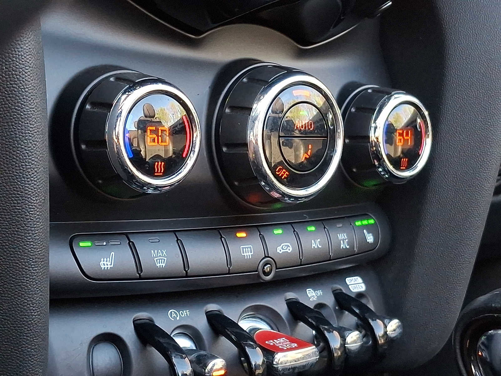 Used 2019 MINI Cooper S w/ Signature Upholstery Package image 13