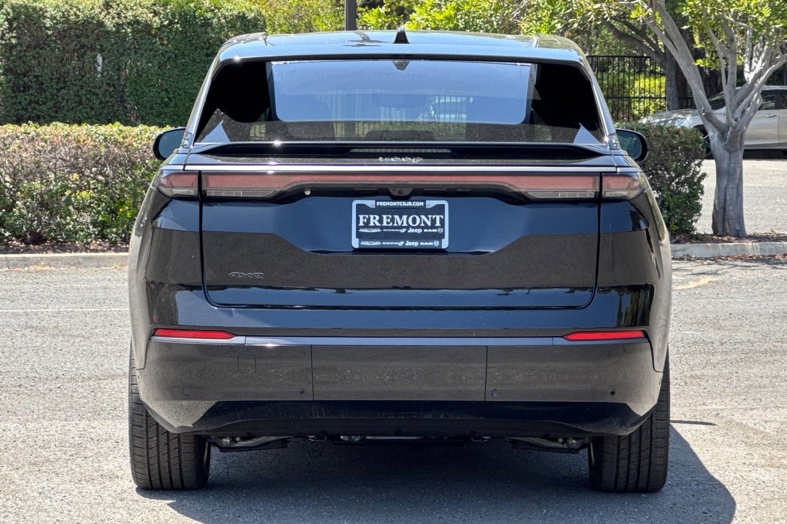 New 2025 Jeep Wagoneer S Limited image 4